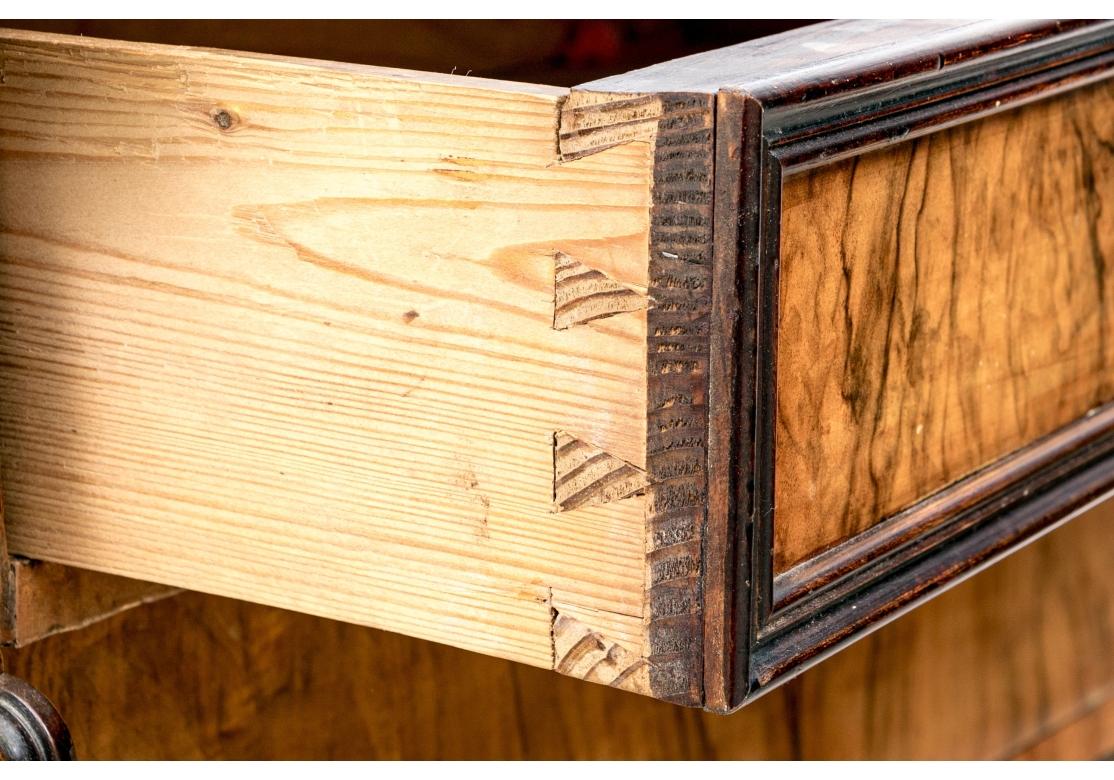 Antike vier Schubladen Nussbaum Wurzelholz Kommode für die Restaurierung im Angebot 5