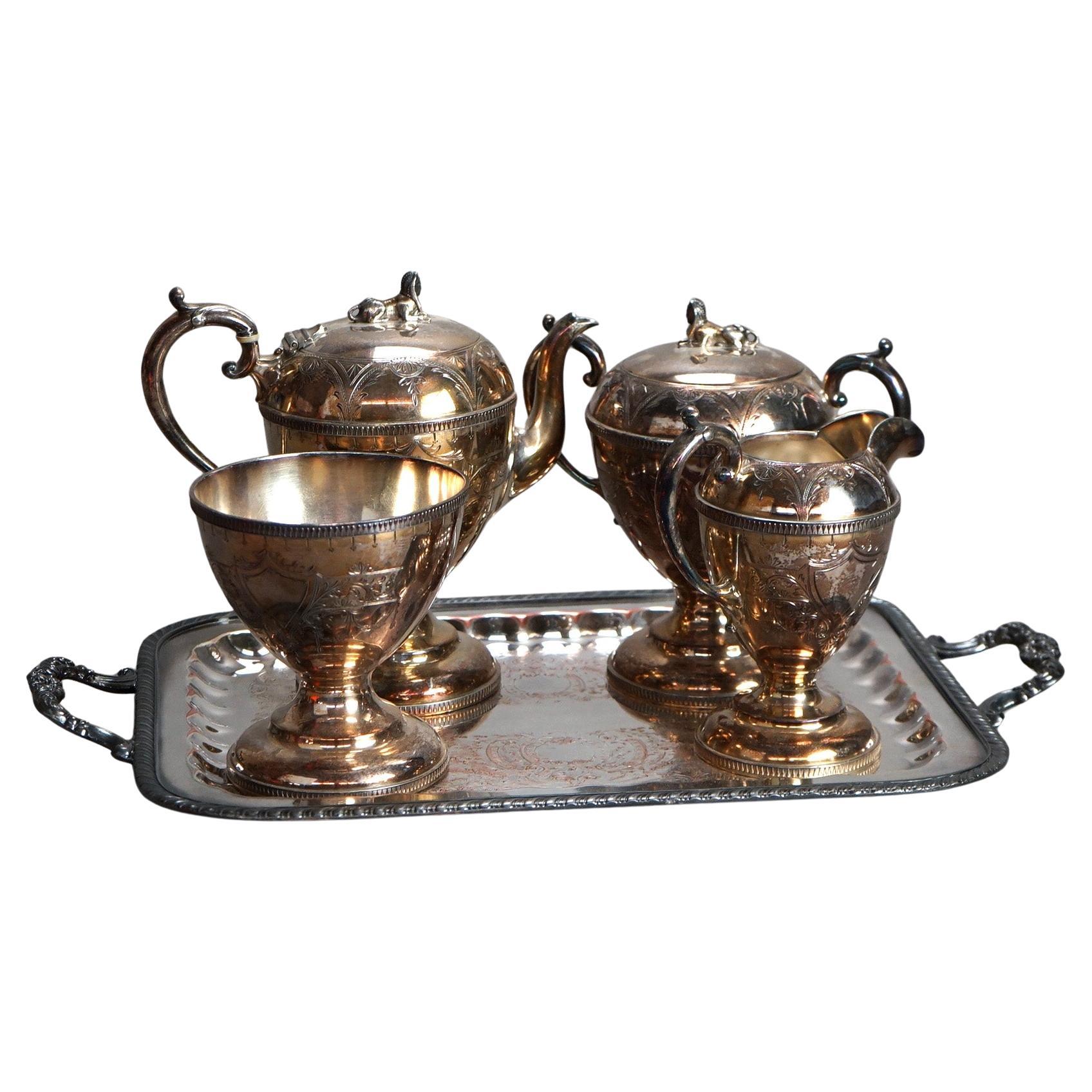 Antico set da tè in argento placcato in quattro pezzi con incisione a fogliame C1890 in vendita