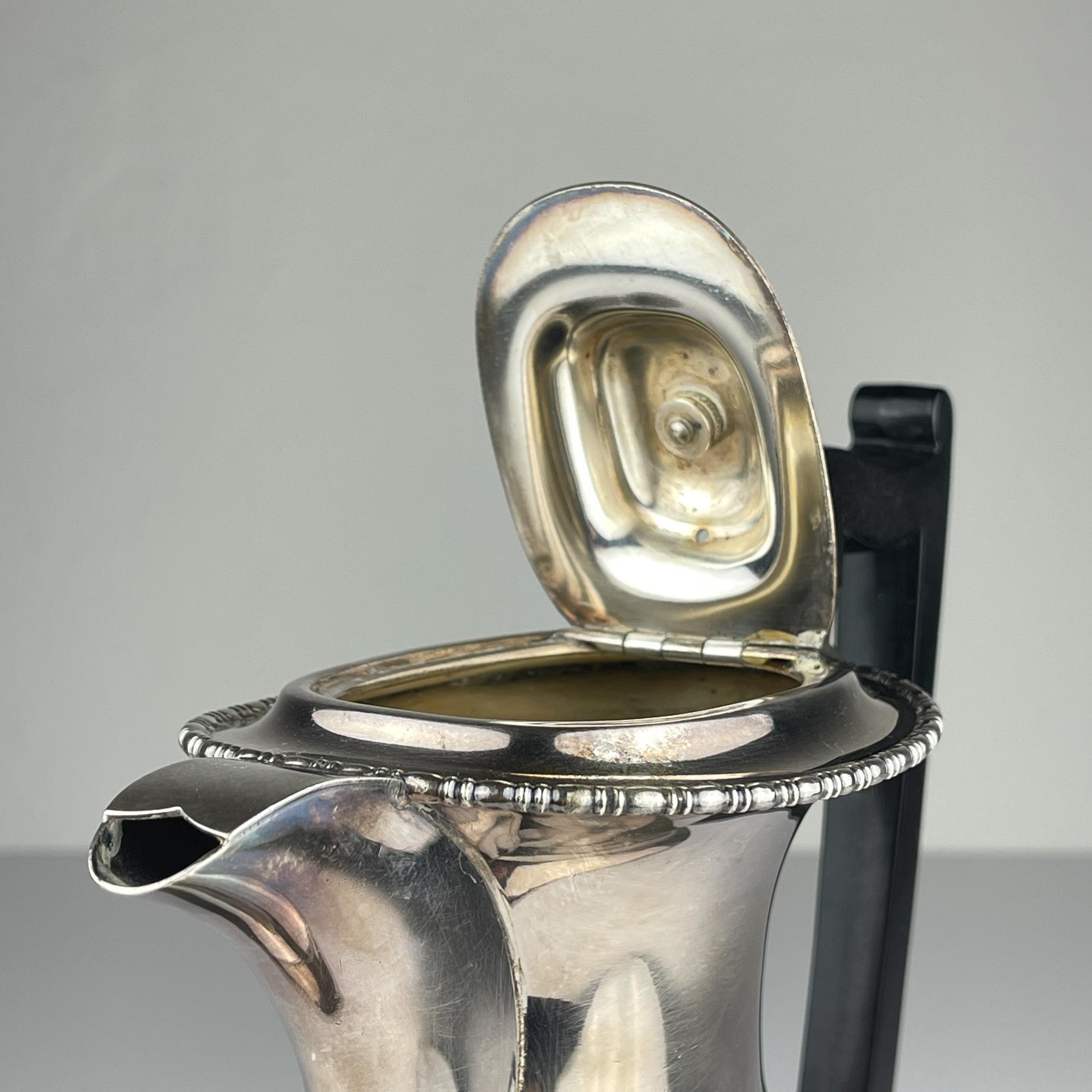 Antique four piece silver tea set, Sheffield, England, 1930s For Sale 7