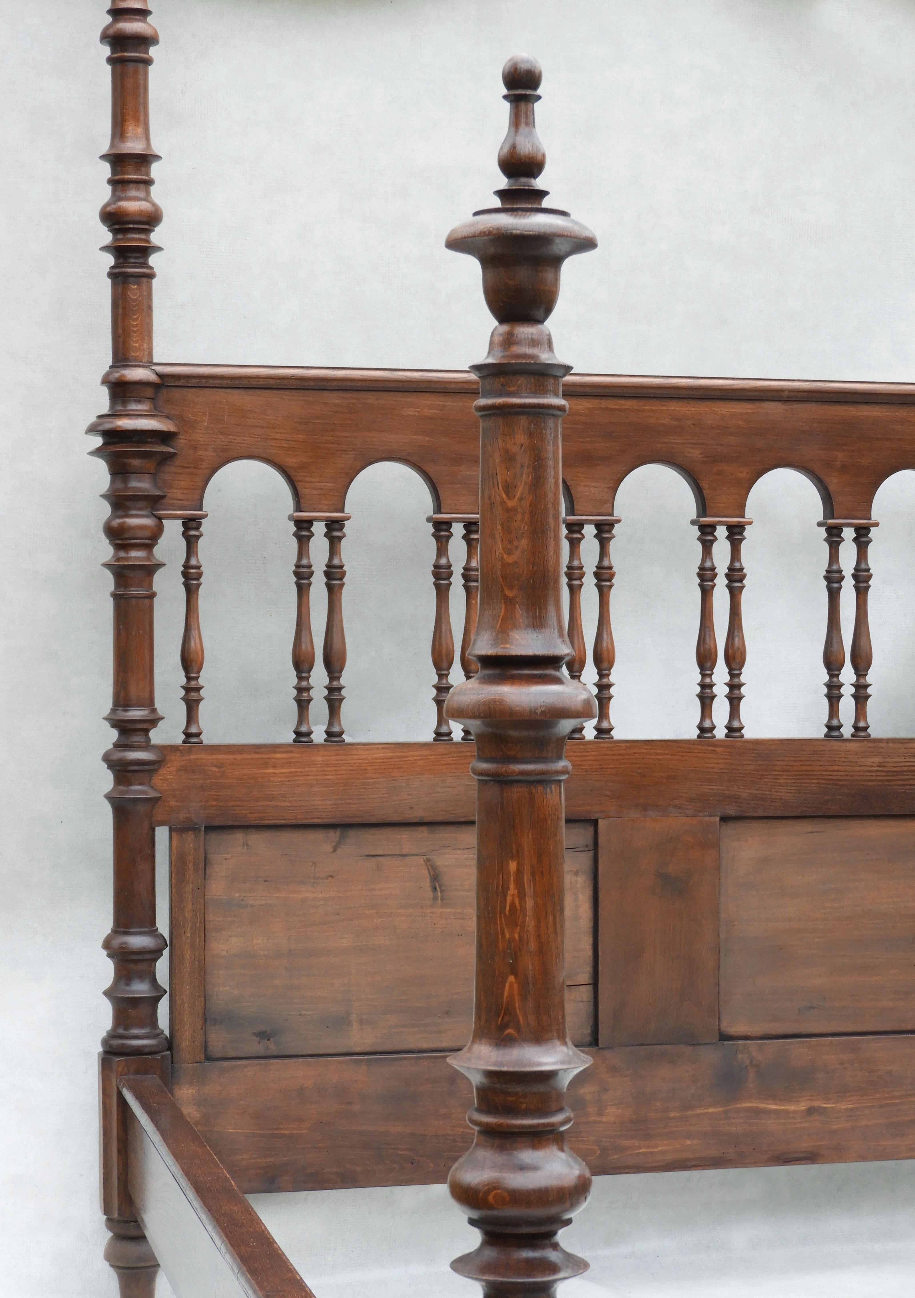 Antique Four Post Bed, 19th Century France For Sale 1