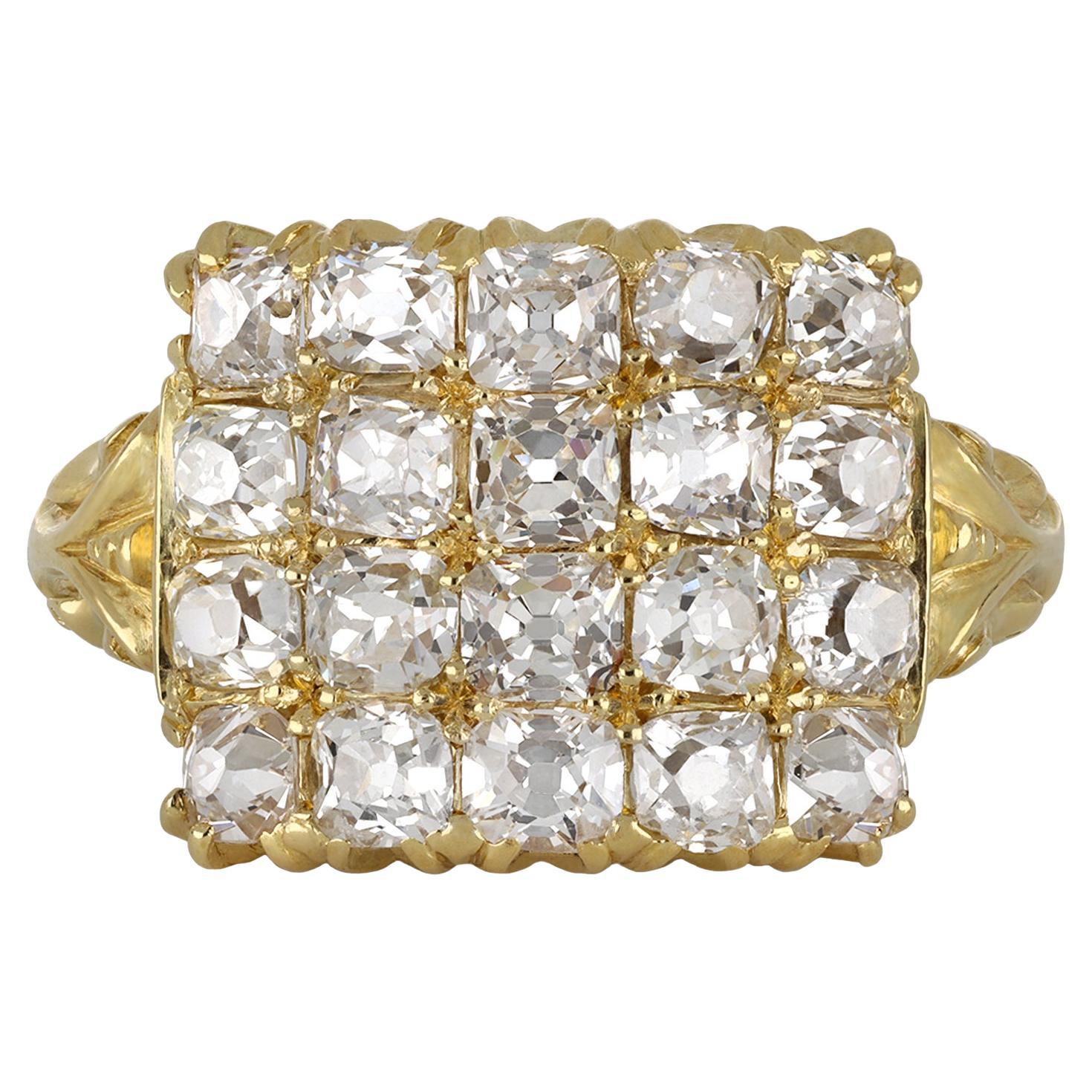 Bague ancienne à quatre rangs de diamants de forme coussin, vers 1890. en vente