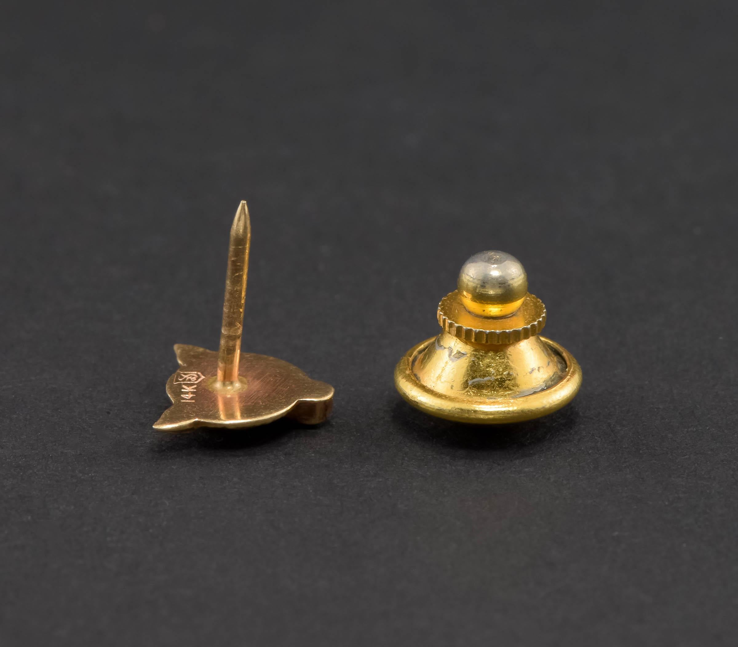 Antique Fox Tie Tack or Lapel Pin in 14K Gold, Petite & Well Detailed 4