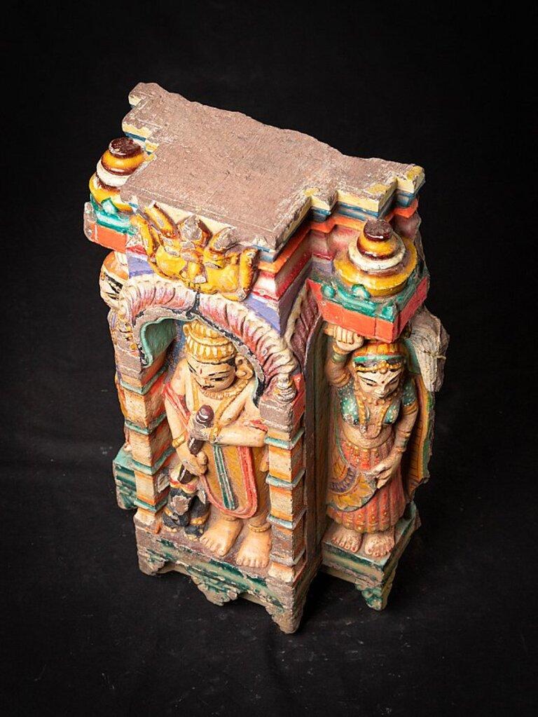 Antique fragment from a Jain temple from India For Sale 1