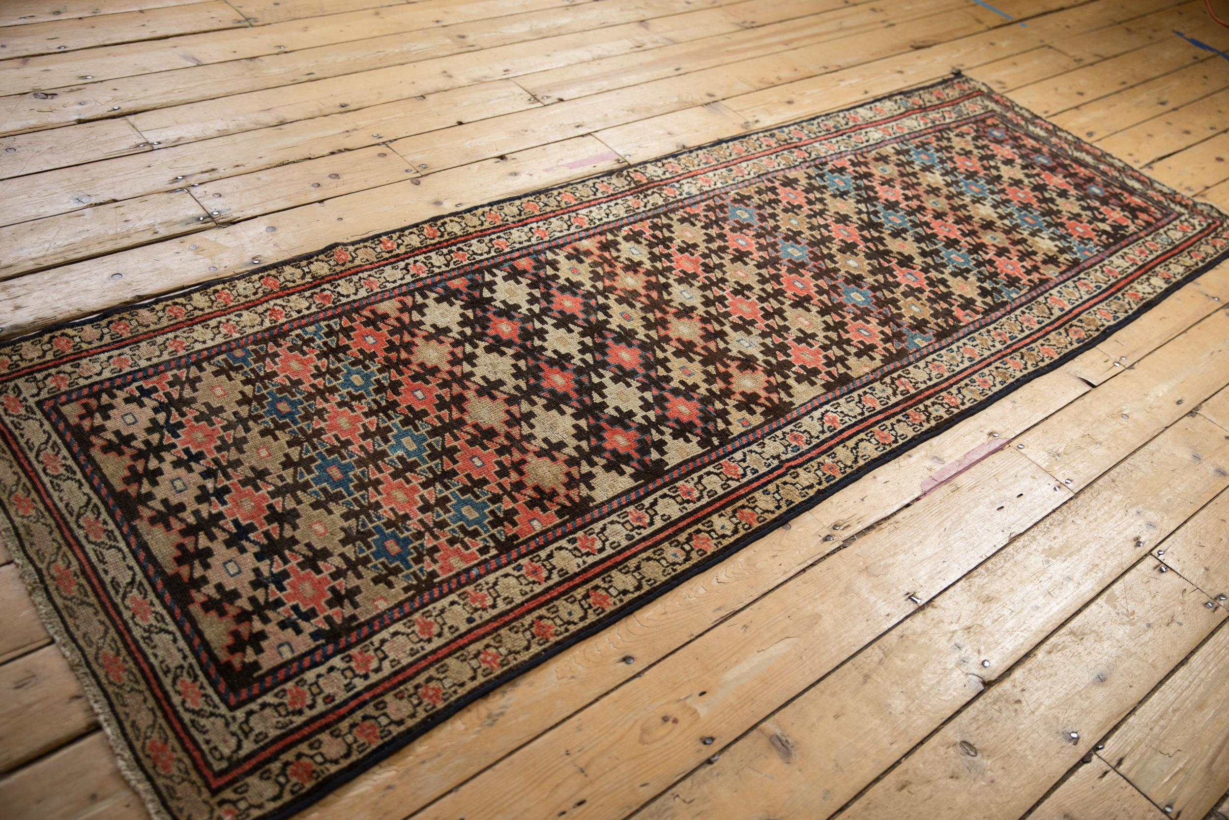 Antiker Kurdischer Malayer-Teppich-Läufer mit Fragment im Angebot 2