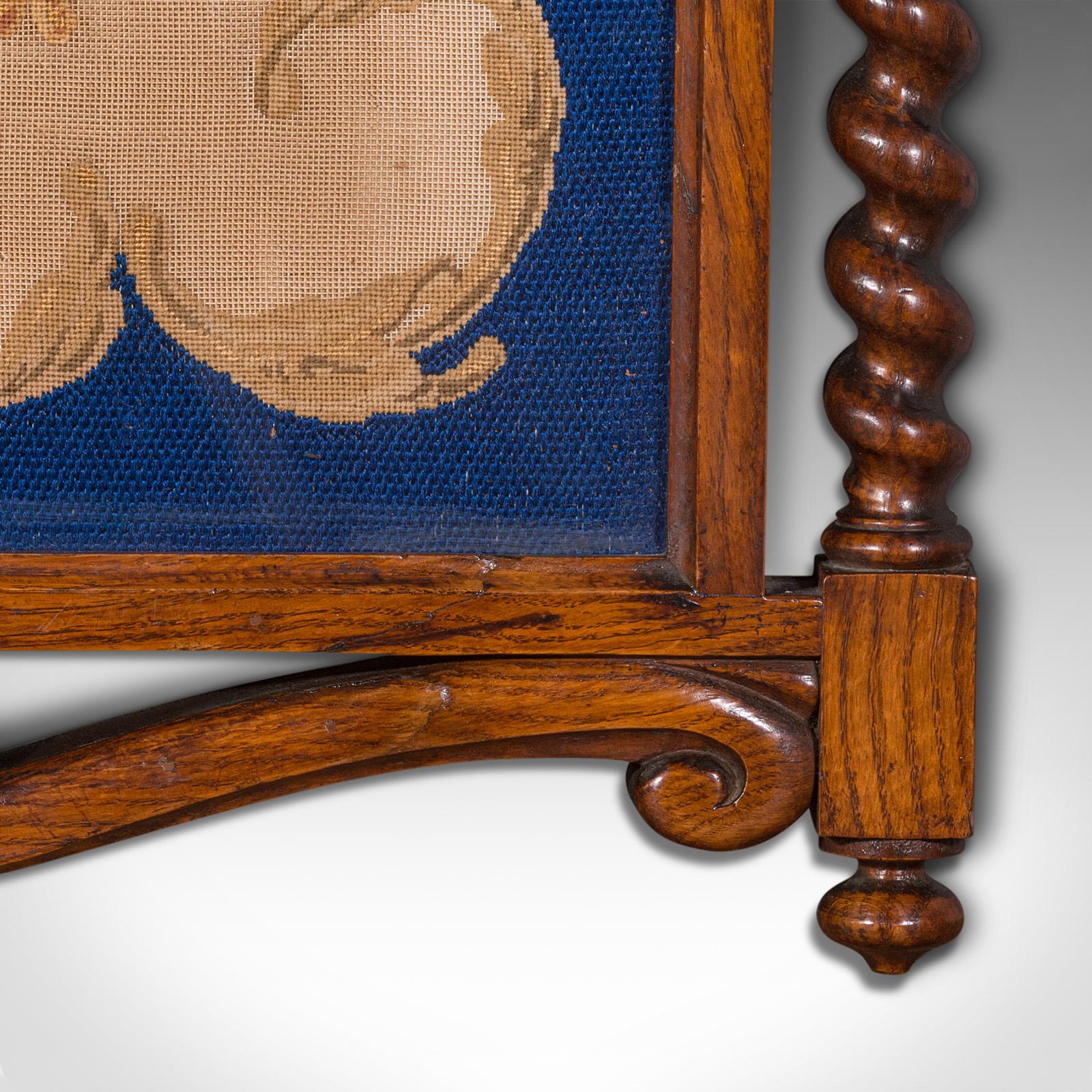 Manteau à bras antique encadré en chêne, tapisserie anglaise à l'aiguille, style victorien, 1900 en vente 5