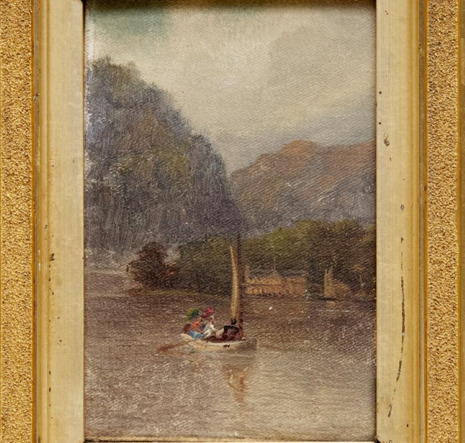 Classico americano Antico paesaggio fluviale incorniciato della Scuola del fiume Hudson con figure in barca a vela in vendita