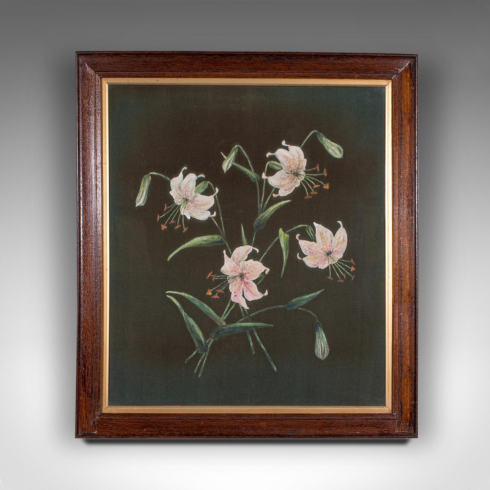 This is an antique framed panel. An English, hand-painted cotton screen, dating to the Edwardian period, circa 1910.

Elegantly presented example of Edwardian decorative arts
Displays a desirable aged patina
Dark mallard green cotton panel, hand