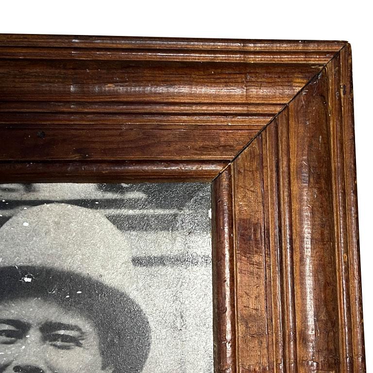Antique Framed Photograph of Pancho Villa – Mexican Revolution - Mexico For Sale 2