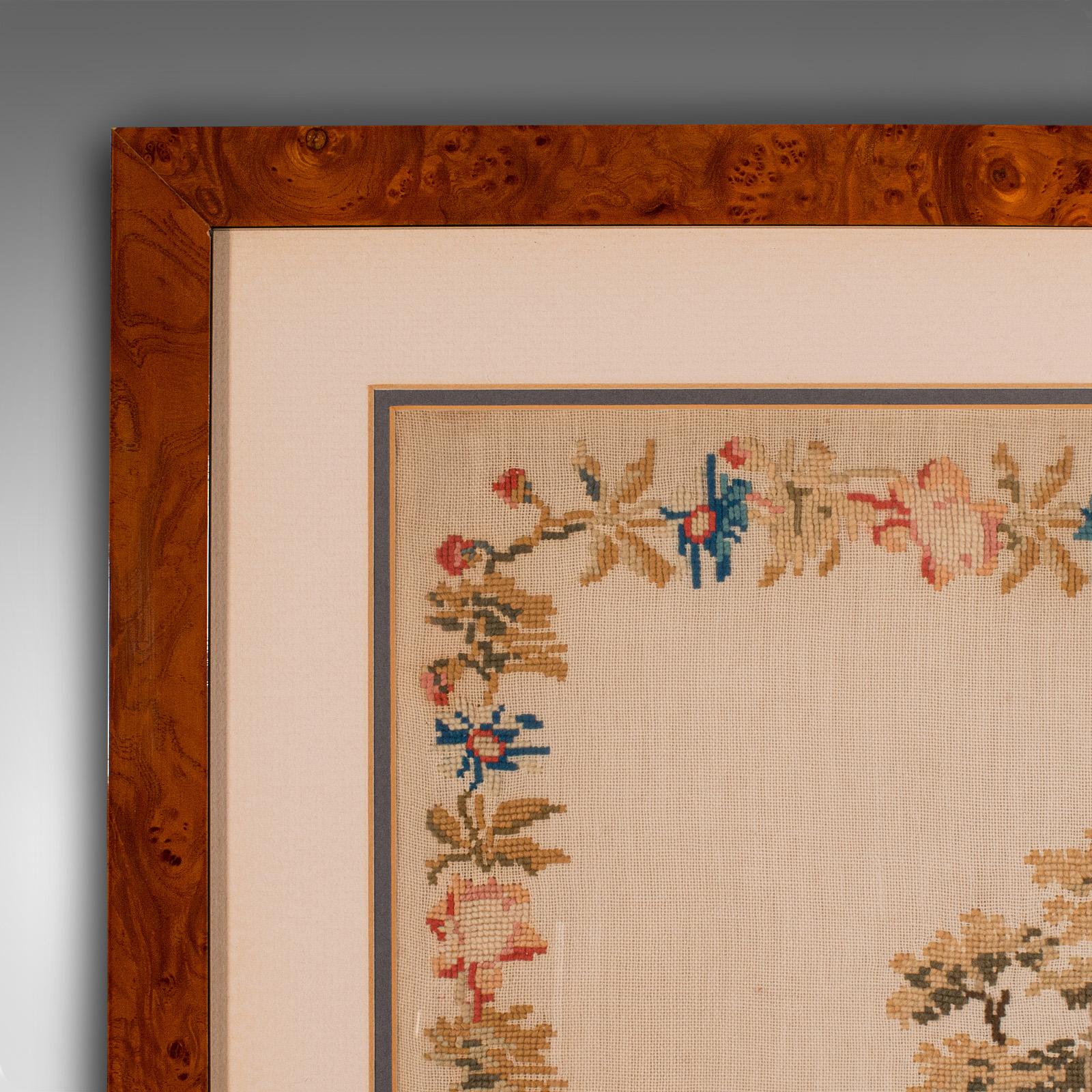 Britannique Échantillon encadré ancien, anglais, tapisserie à l'aiguille , style victorien , vers 1850 en vente
