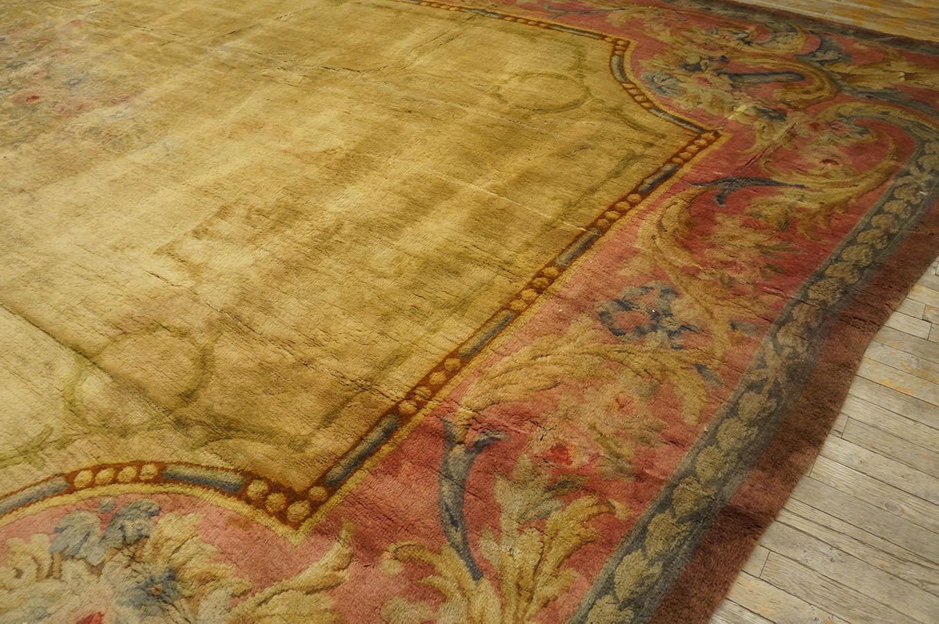 Late 19th Century French Savonnerie Carpet (12' 3'' x 21' - 375 x 640 cm ) For Sale 4