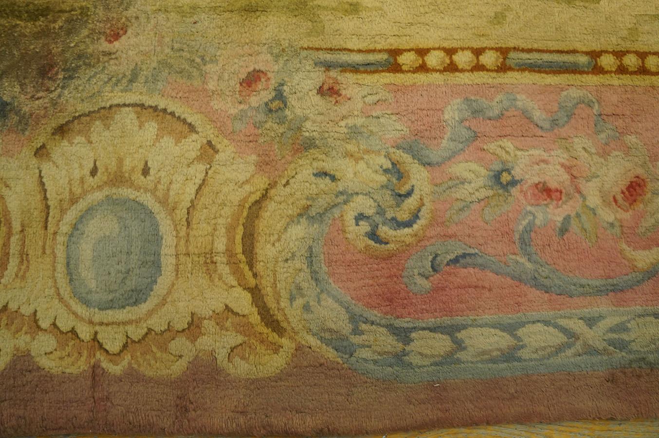 Französischer Savonnerie-Teppich des späten 19. Jahrhunderts (12' 3'' x 21' 375 x 640 cm) im Angebot 3