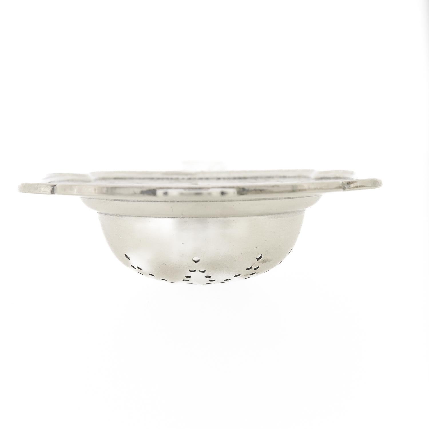 Antico colino da tè in argento sterling Frank Whiting con fiori di ciliegio in vendita 4