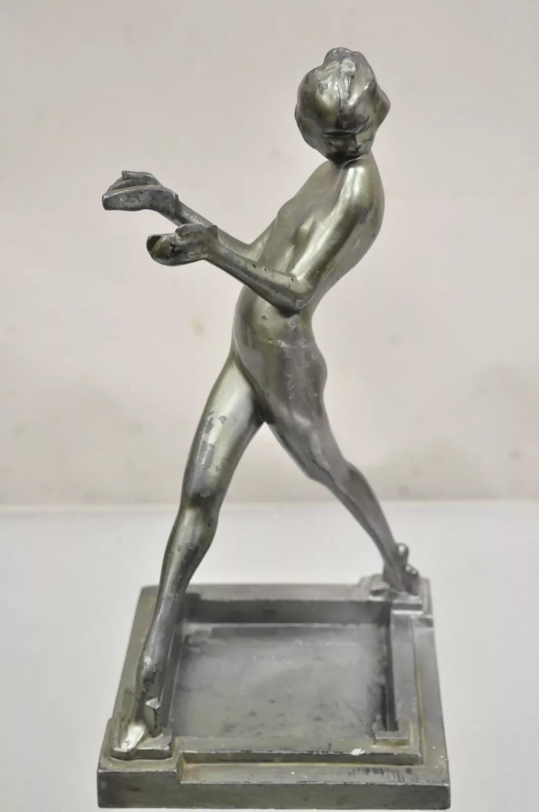 Antiguo Cenicero Frankart Art Decó Figural Metal Femenino Soporte para Fumar en venta 6