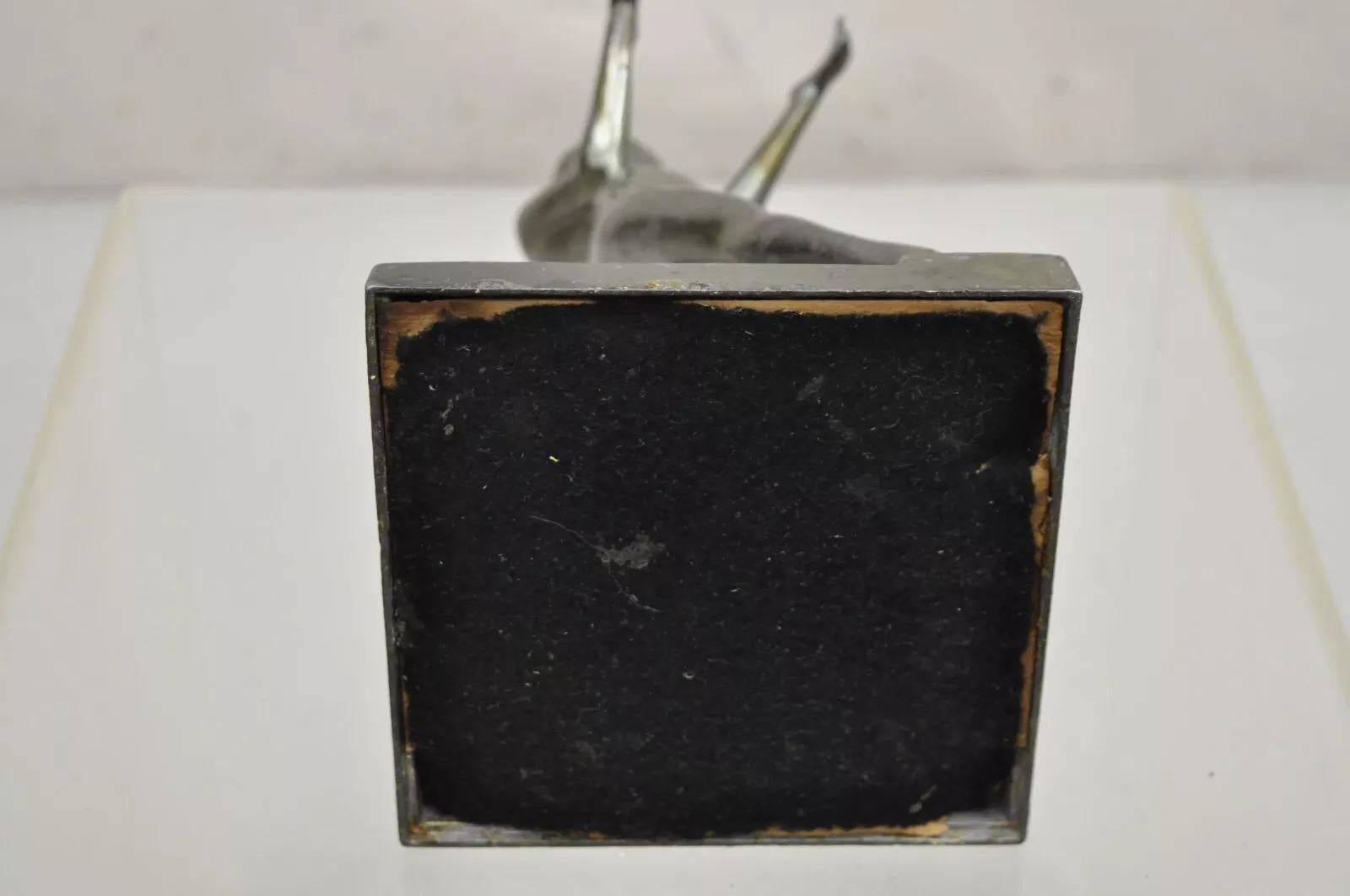 Antiguo Cenicero Frankart Art Decó Figural Metal Femenino Soporte para Fumar en venta 4