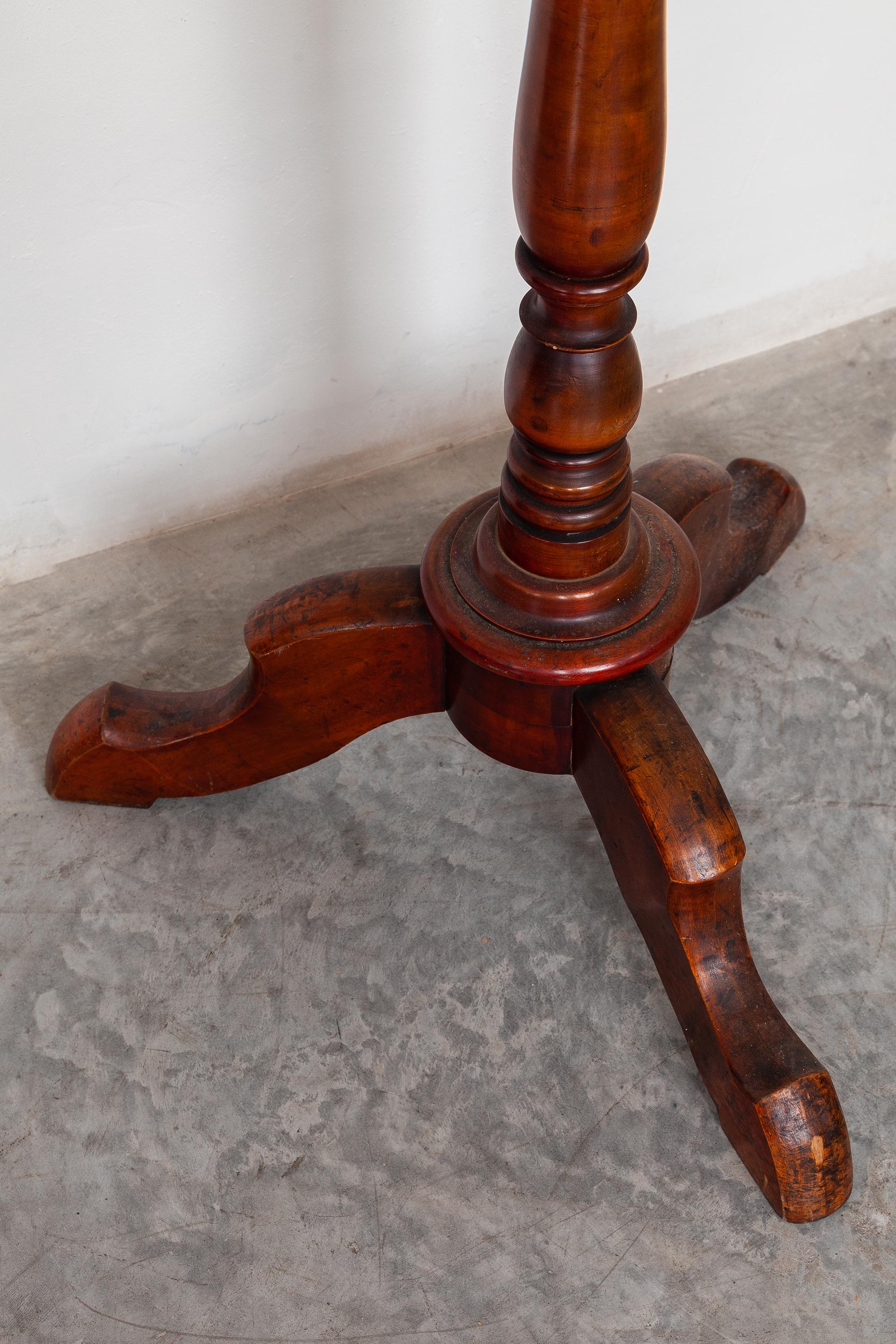 Hand-Crafted Antique Freestanding Coat and Hat Rack Victorian 19th Century