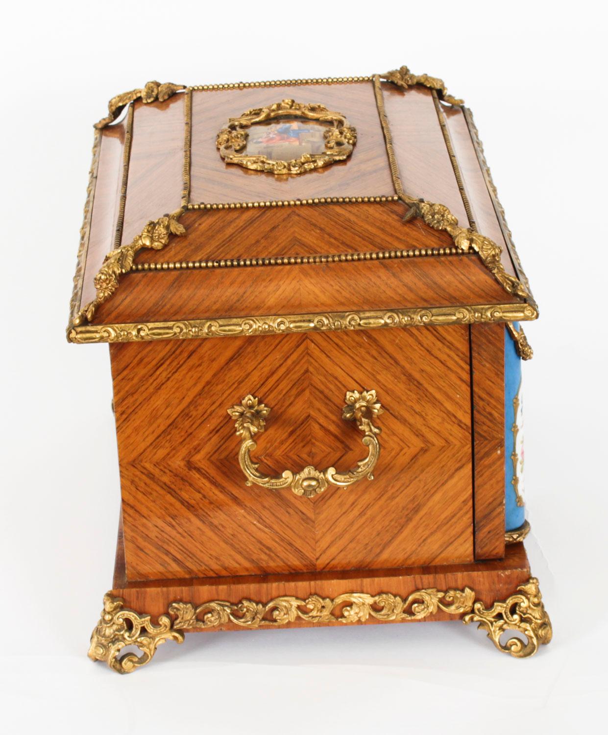Antique Frenc Sevres and Ormolu Mounted Cigar Humidor c.1870 19th Century 11
