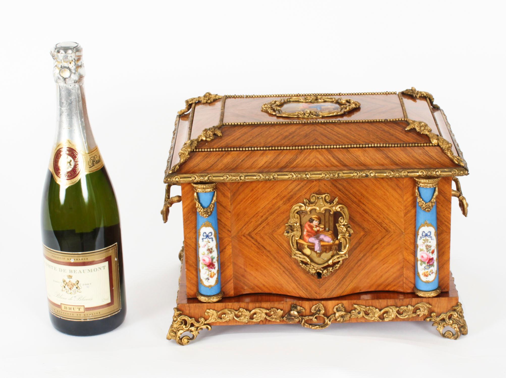 Antique Frenc Sevres and Ormolu Mounted Cigar Humidor c.1870 19th Century 15