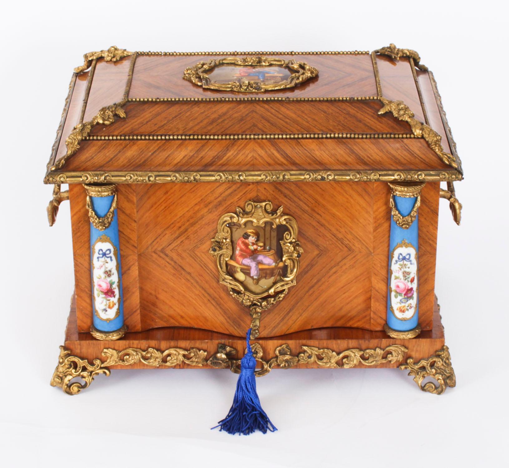 Antique Frenc Sevres and Ormolu Mounted Cigar Humidor c.1870 19th Century In Good Condition In London, GB