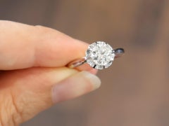 Antique French 1.00 Carat Diamond and Platinum Solitaire Engagement Ring
