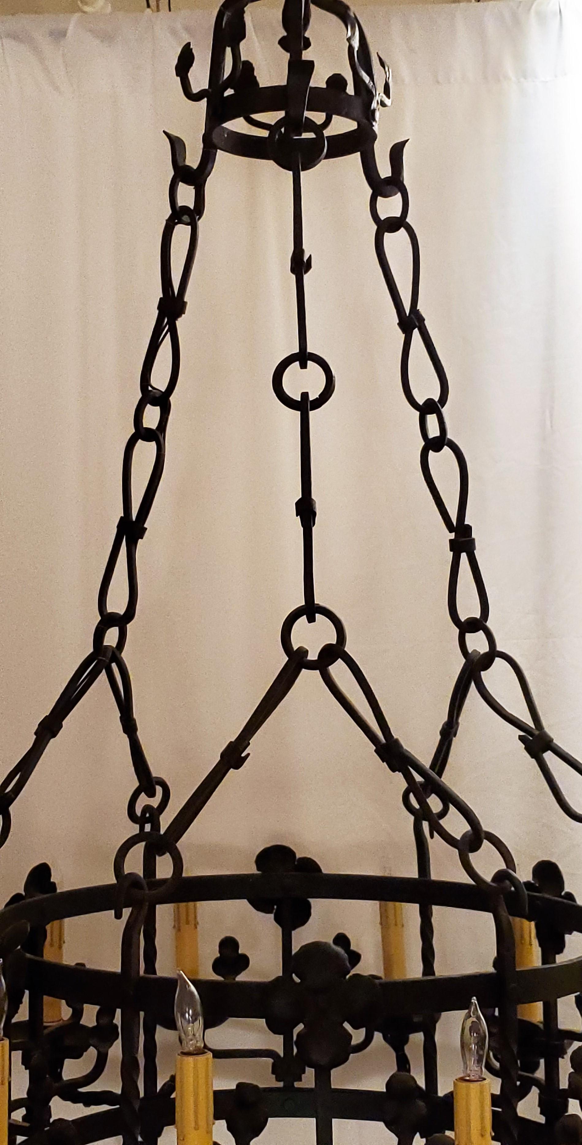Antique French Wrought Iron 12-Light Chandelier, circa 1890's-1900 In Good Condition In New Orleans, LA