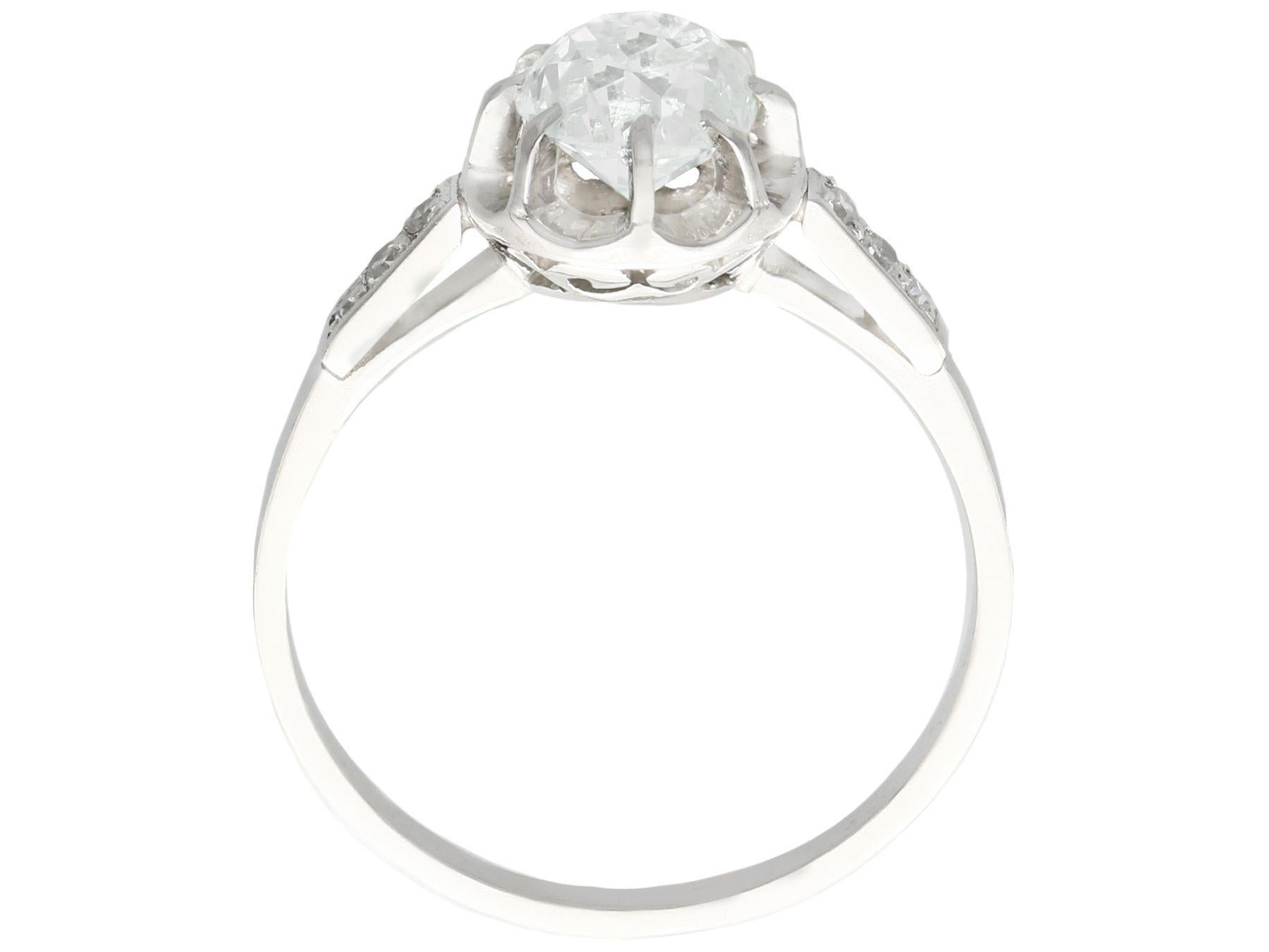 Bague de fiançailles française ancienne solitaire en platine et diamant de 1,22 carat Unisexe en vente