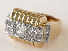 Antique French 1.77 Carat Diamond and Yellow Gold Cocktail Ring Art Deco