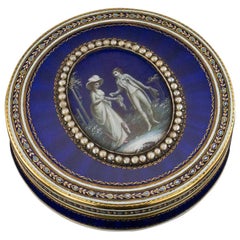 Antique French 18-Karat Gold and Hand Painted Enamel Bonbonniere Box, circa 1800