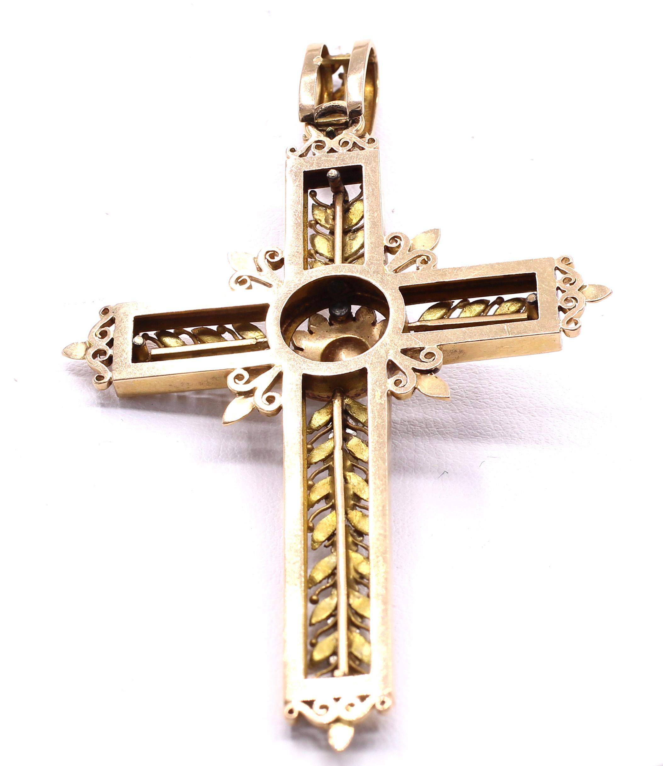 Pendentif croix français ancien en or bicolore 18 carats Excellent état - En vente à New York, NY