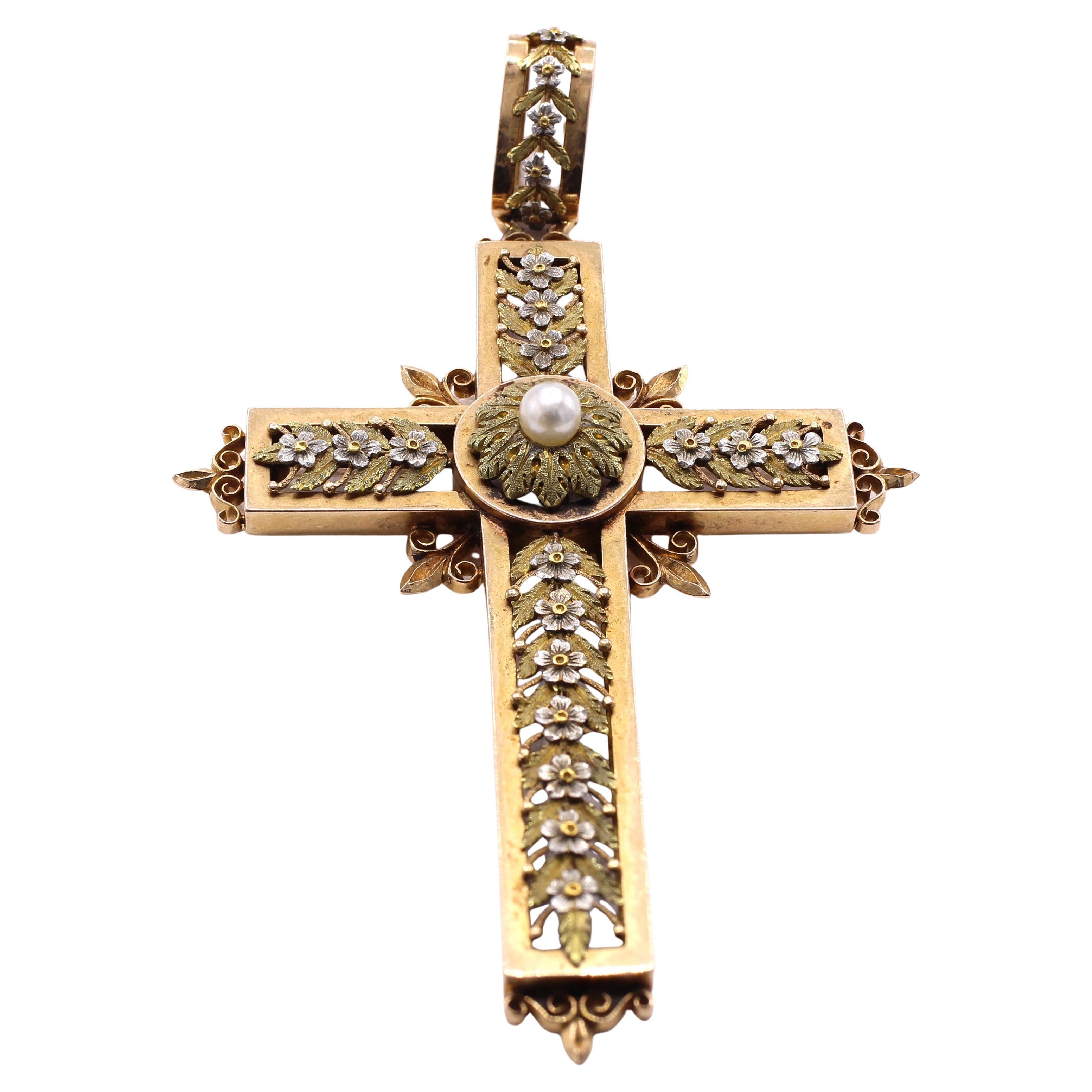 Pendentif croix français ancien en or bicolore 18 carats