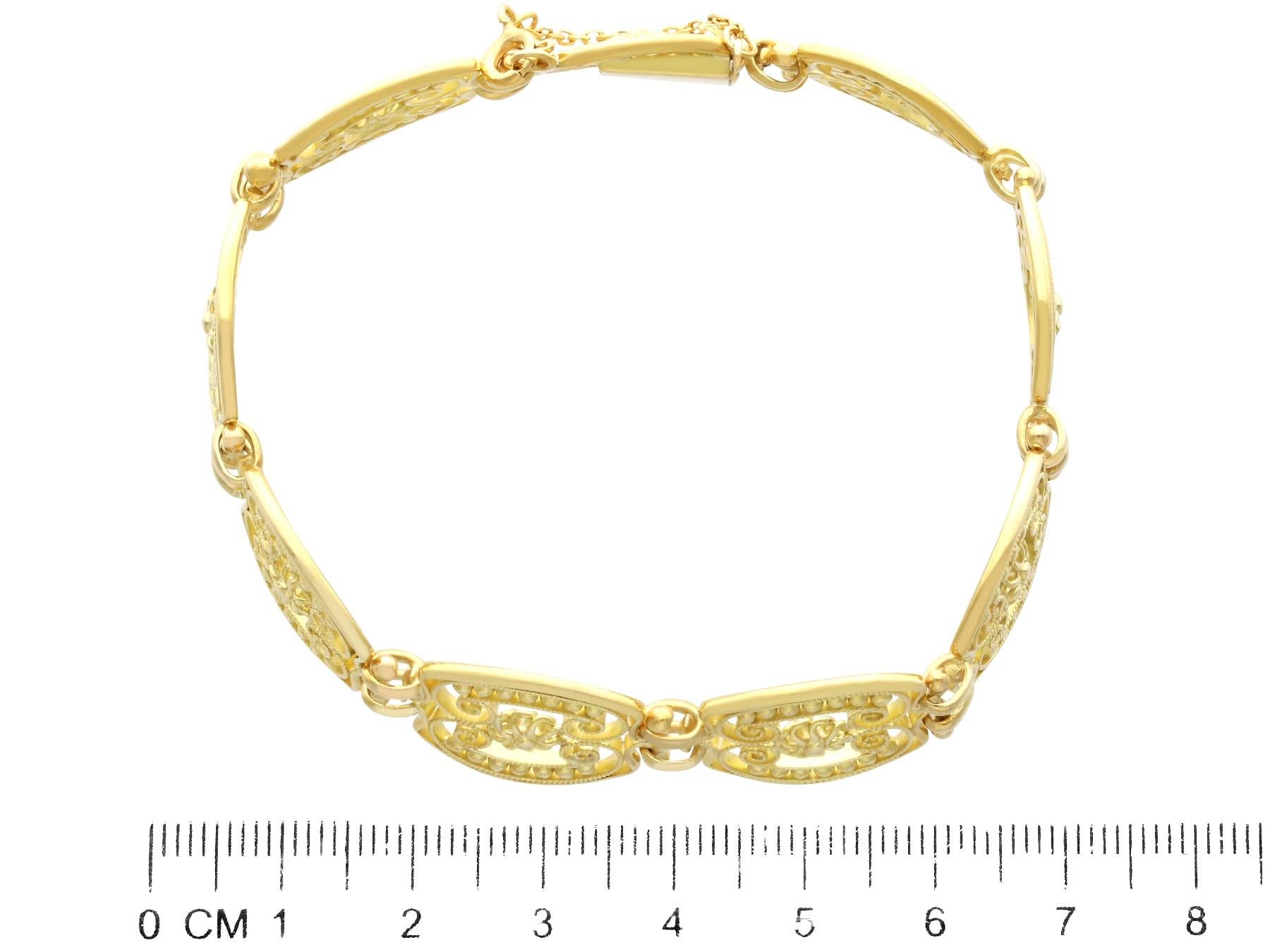 Antique French 18 Karat Yellow Gold Bracelet For Sale 3