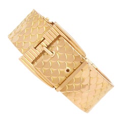 Antique French 18 Karat Yellow Gold Buckle Bangle