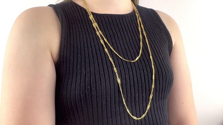 Belle Époque Antique French 18 Karat Yellow Gold Fancy Link Chain Necklace For Sale
