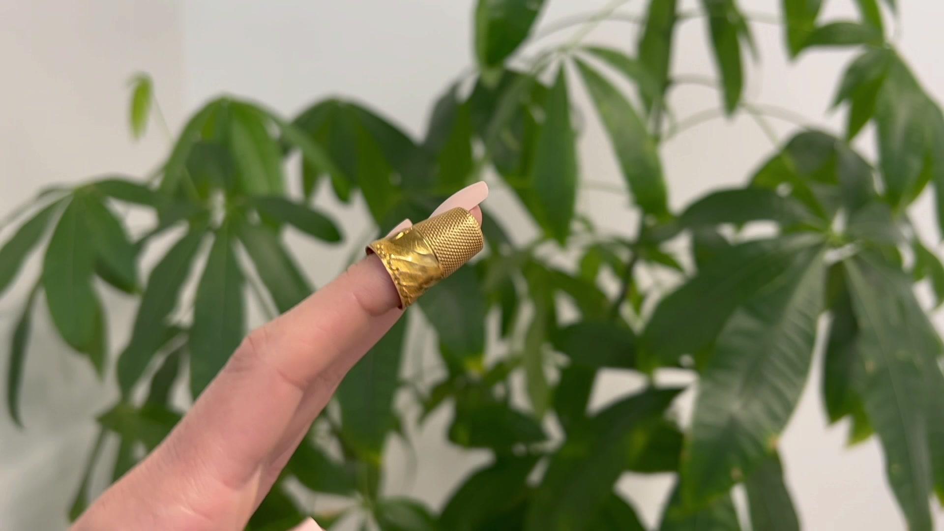 Antiker französischer Thimble aus 18 Karat Gelbgold für Damen oder Herren