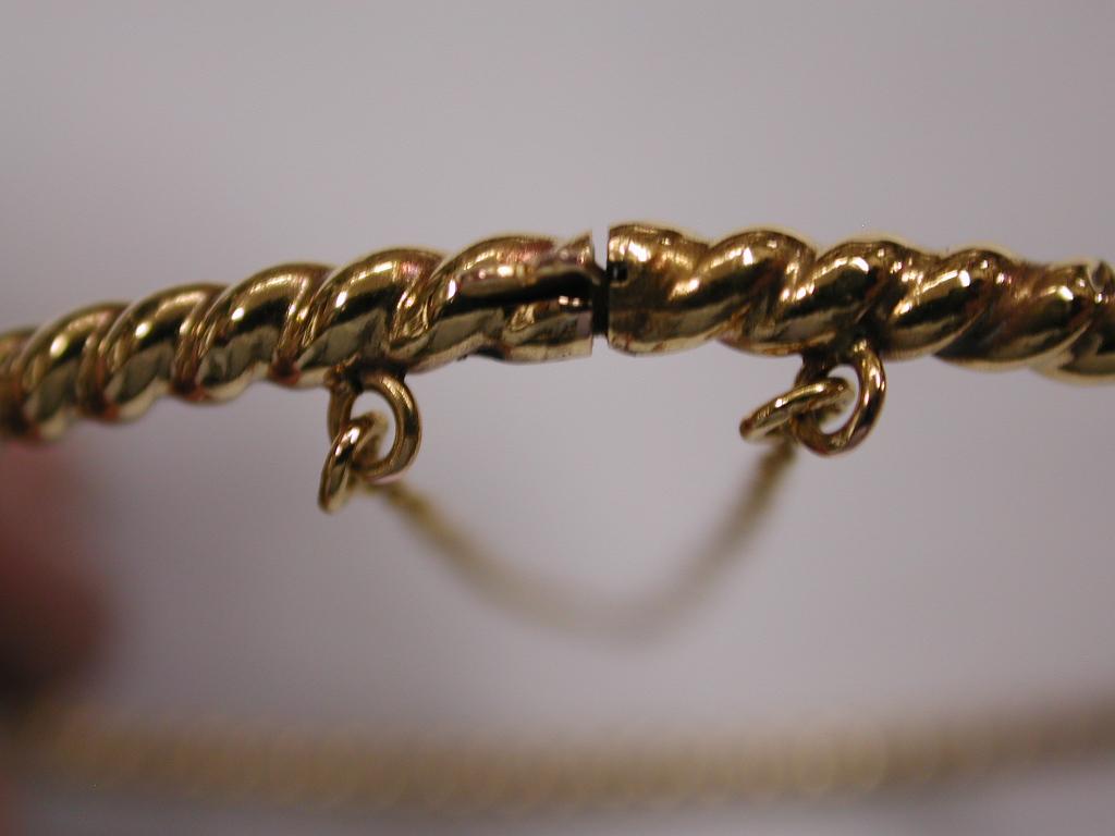 Antique French 18 Carat Gold Bangle Set with Pearls, circa 1890 1