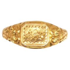 Antique French 18ct Gold Signet Ring with Floral Engraving