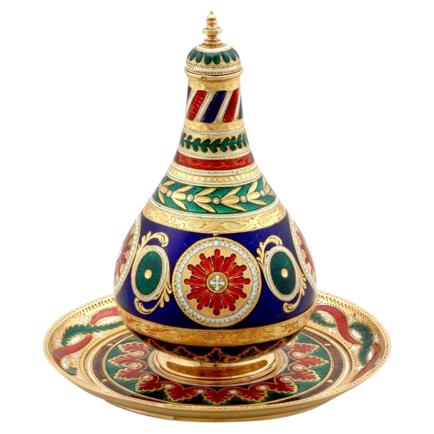 Antique French 18k Gold und heiße Emaille Parfümflasche und Tablett (1820)