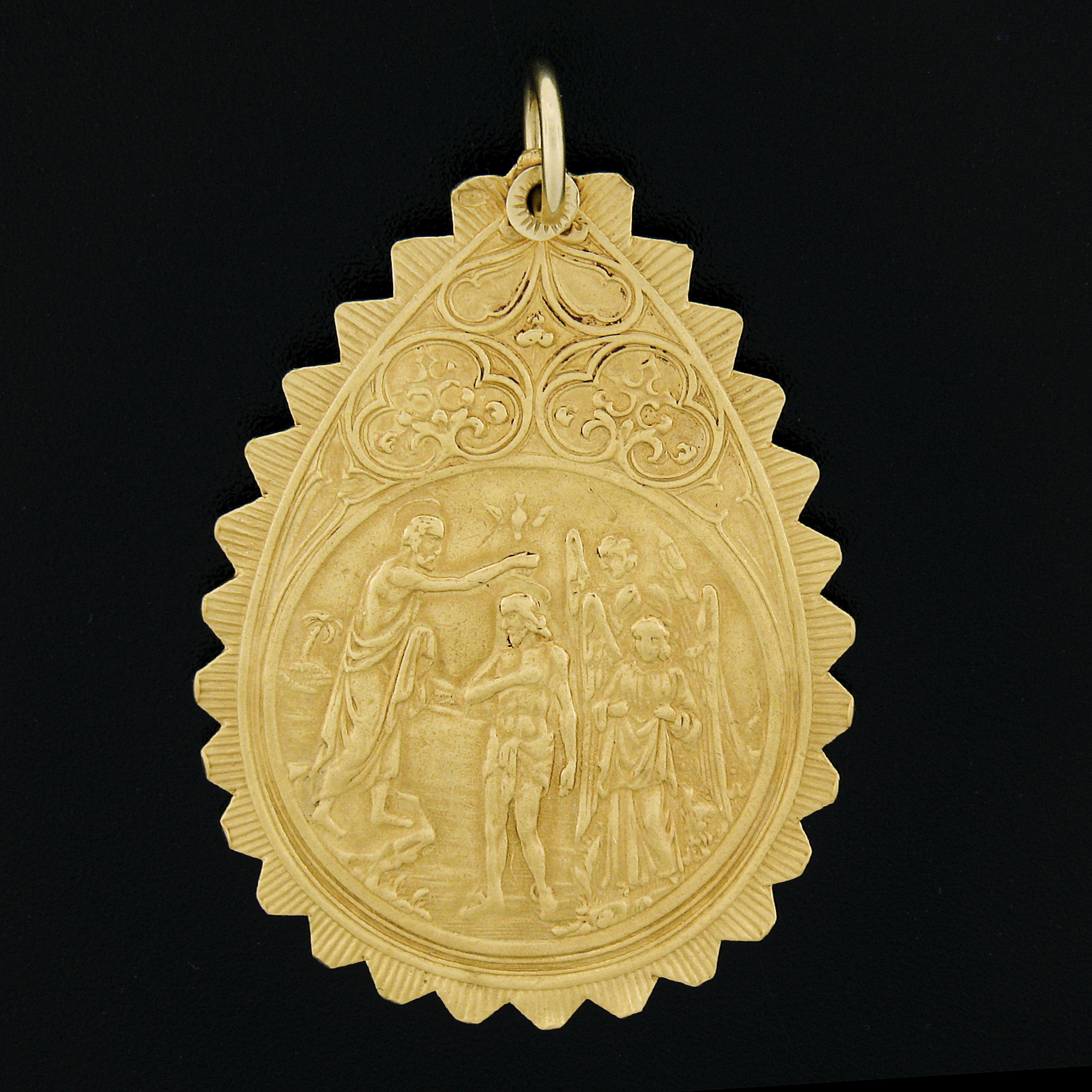 Antique French 18k Gold Birth & Baptism of Jesus Reversible Medallion Pendant In Good Condition In Montclair, NJ