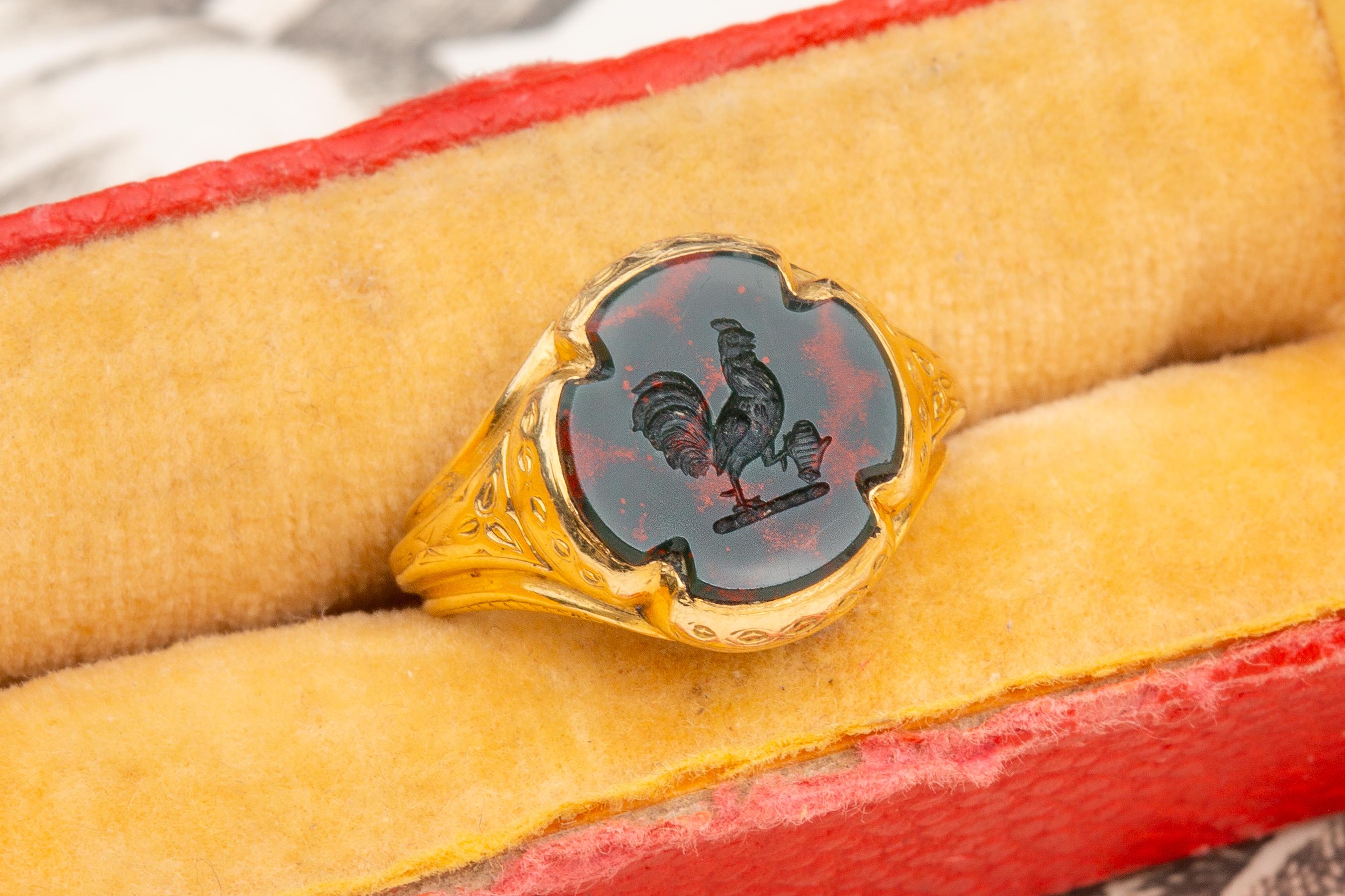Antique French 18K Gold Bloodstone Intaglio Signet Seal Pinky Ring Victorian 4