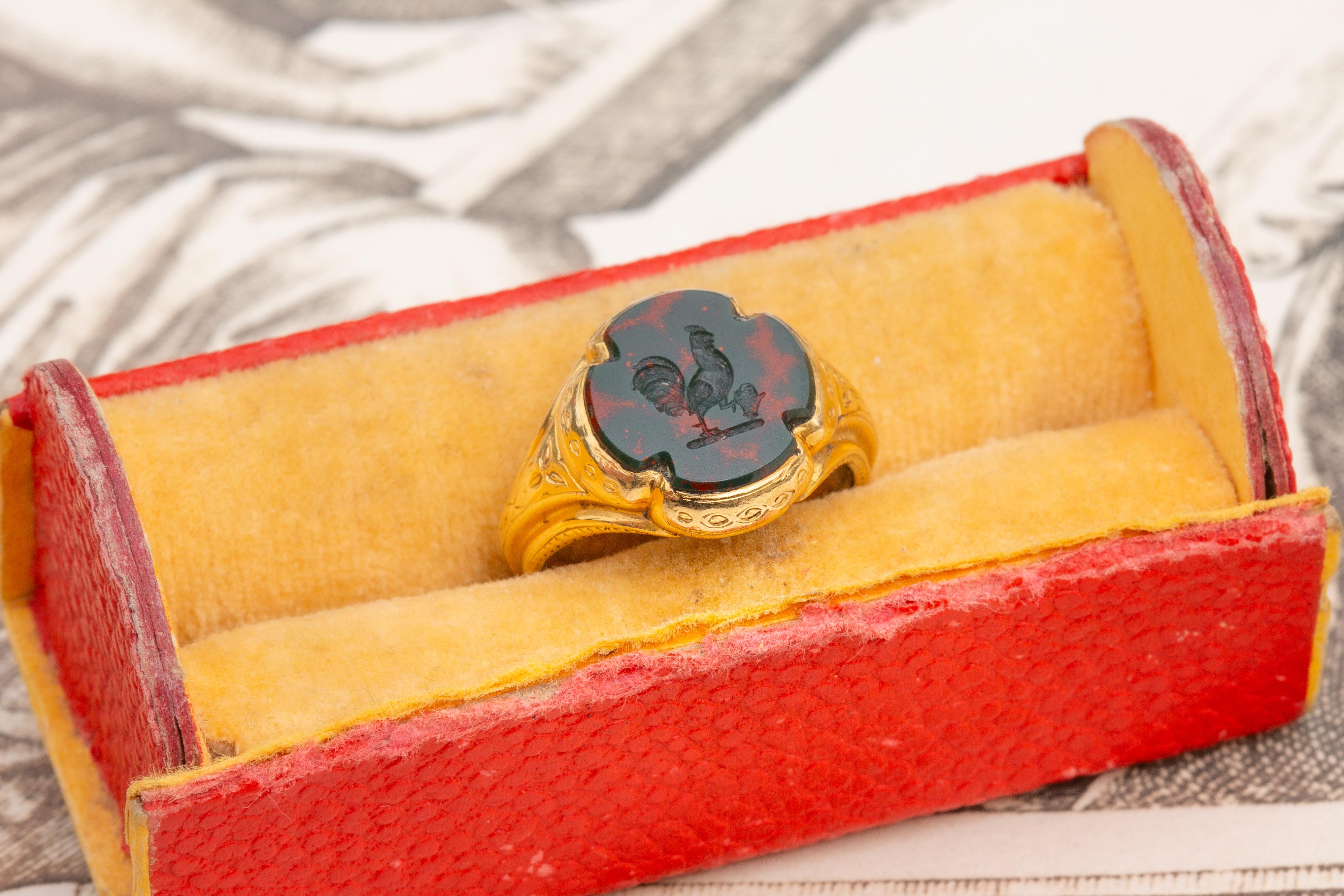 Women's or Men's Antique French 18K Gold Bloodstone Intaglio Signet Seal Pinky Ring Victorian 