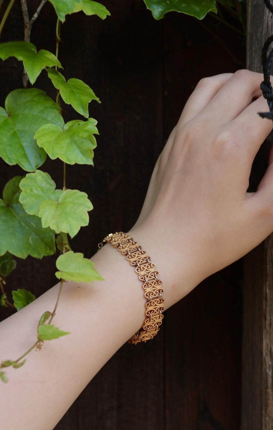 Antique French 18K Gold Bracelet 
 

Approximate Dimensions:
18 cm (Unclasped Length) x 1.2 cm (Width) 
23.5 grams in weight