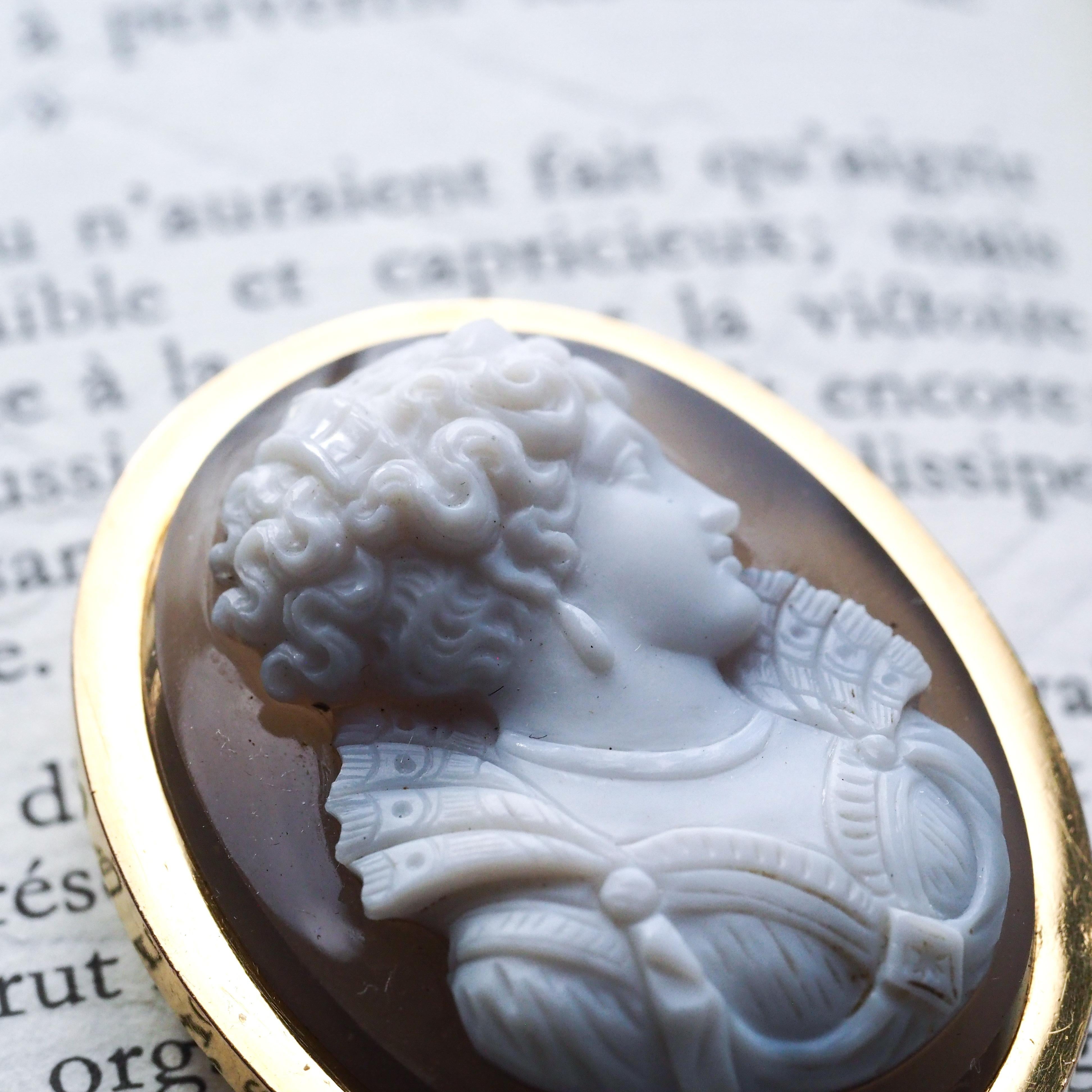 Antique French 18K Gold Cameo Agate Hardstone Victorian - c.1880 For Sale 1
