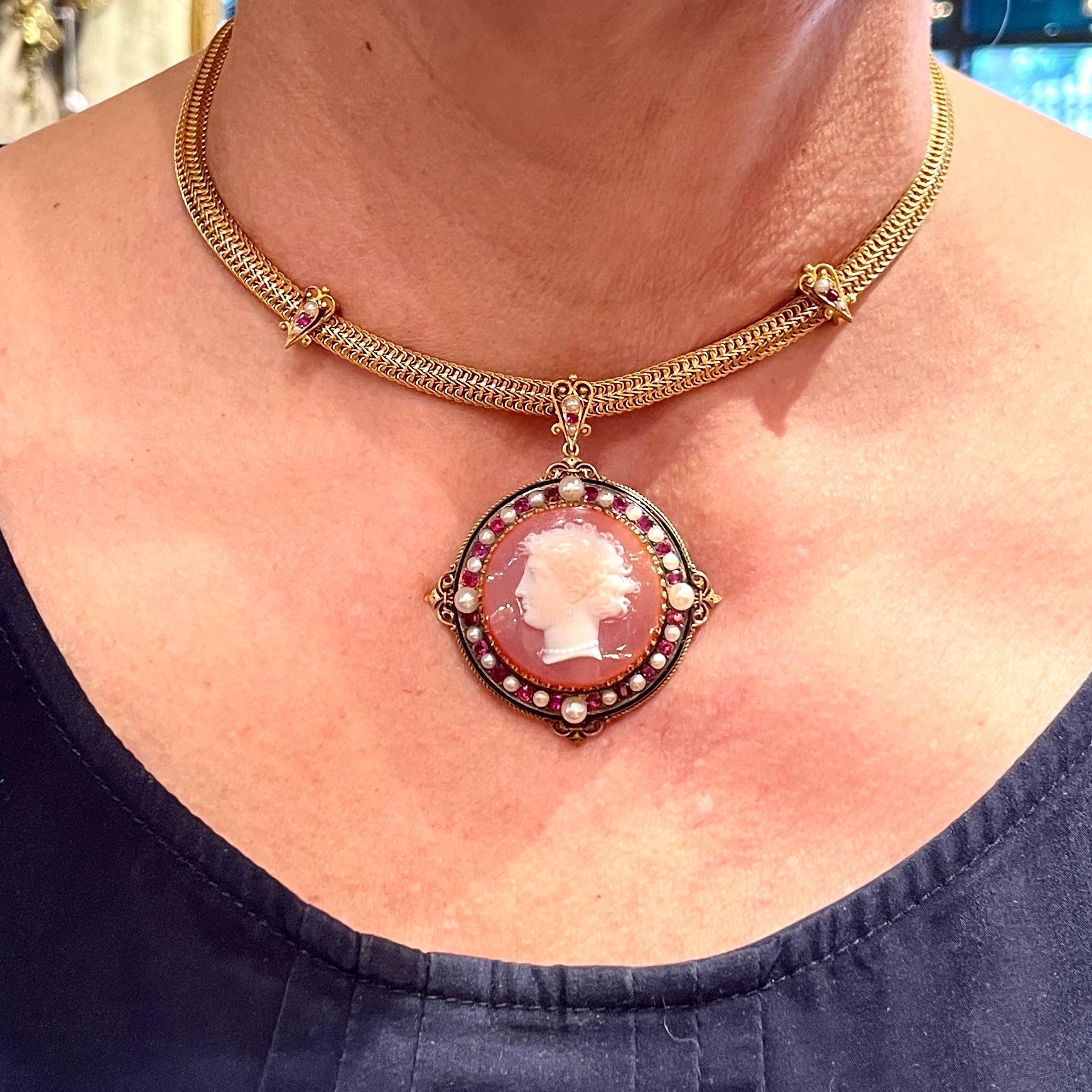 Antique French 18K Gold Cameo Demi Parure with Rubies and Pearls For Sale 3