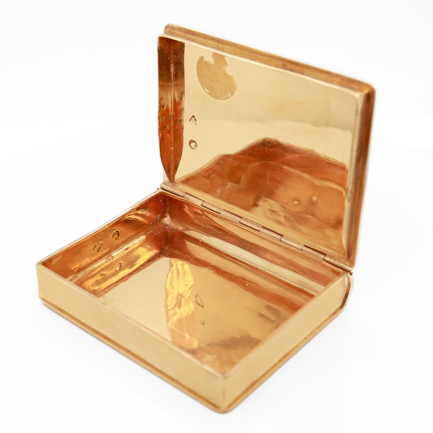 Antique French 18K Gold Figural Book Shaped Engine Turned & Engraved Snuff Box 13