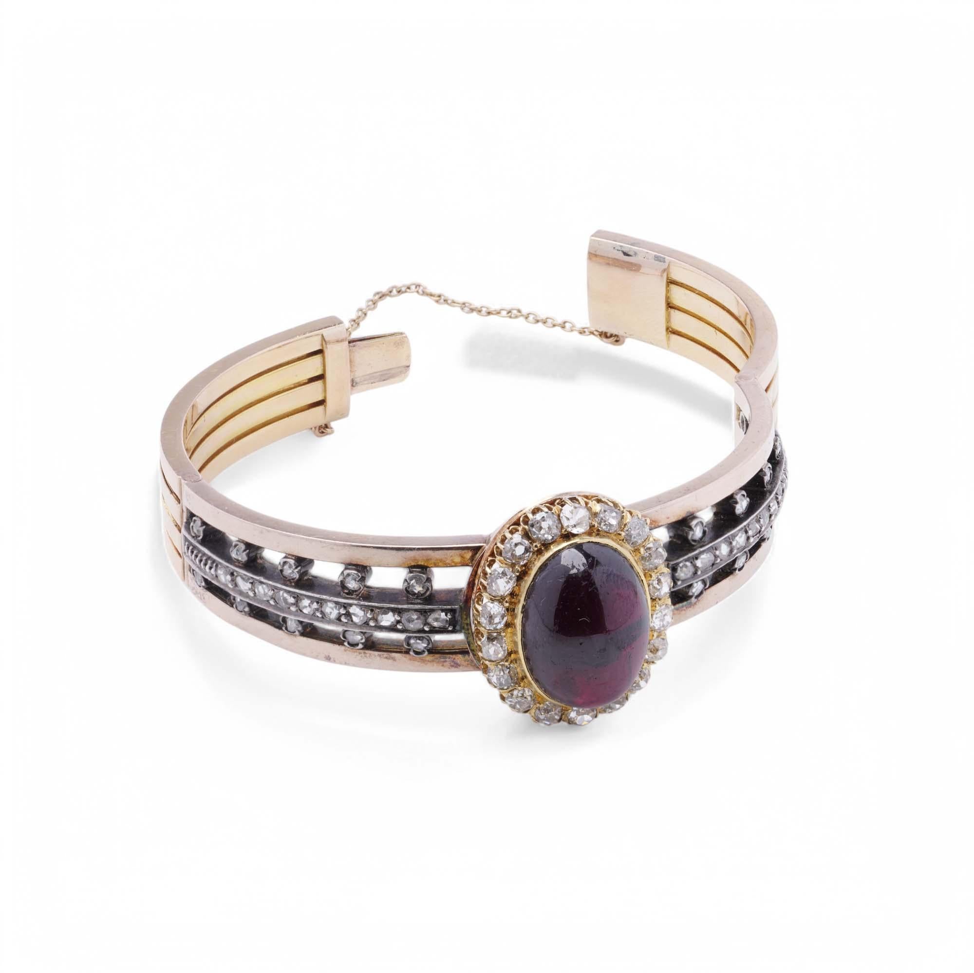 Antique French 18K Gold Garnet and Diamond Bangle For Sale 4