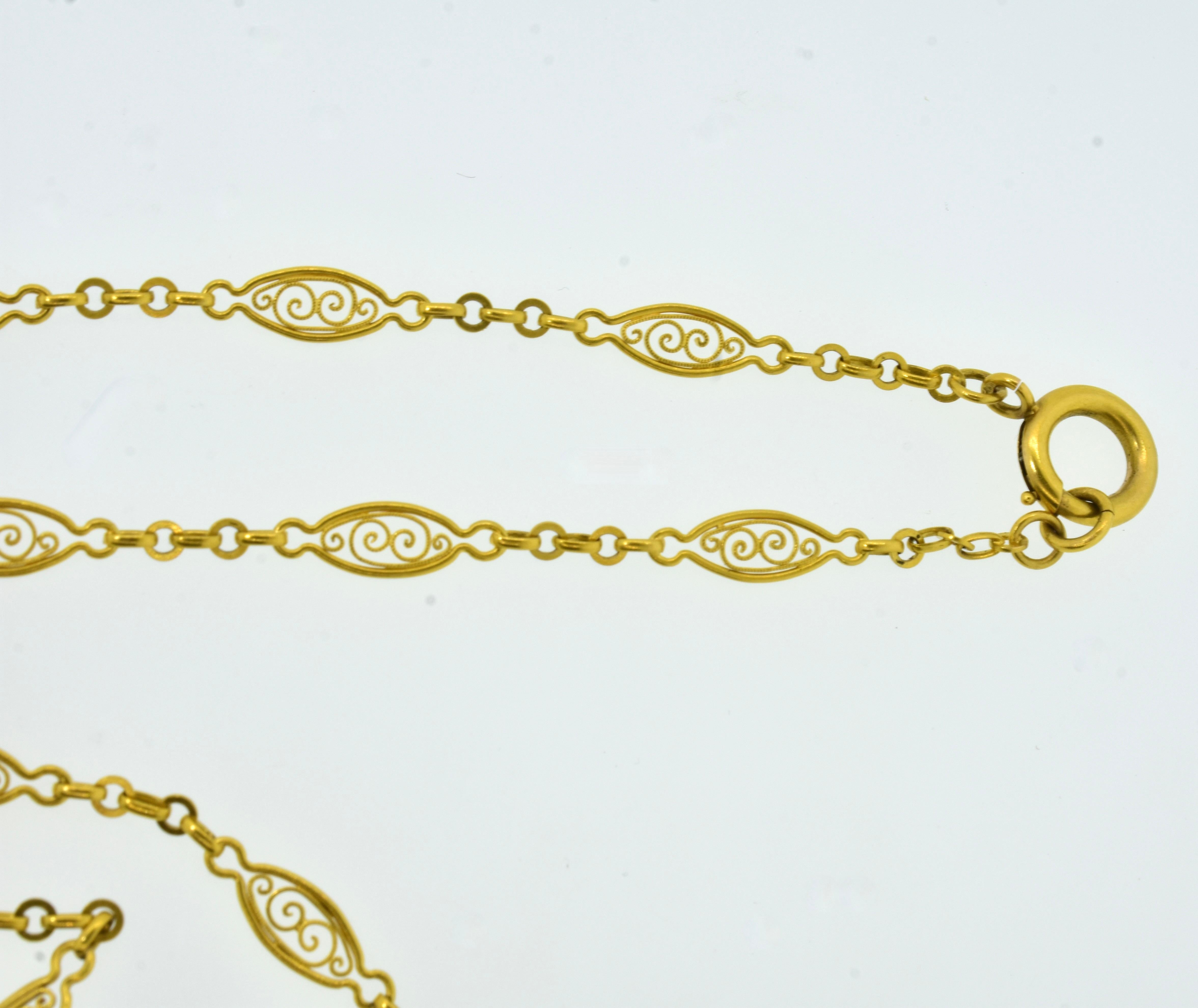 Antique French 18K Gold 59.5 Inch Long Intricate Link Chain, c. 1900 In Excellent Condition In Aspen, CO