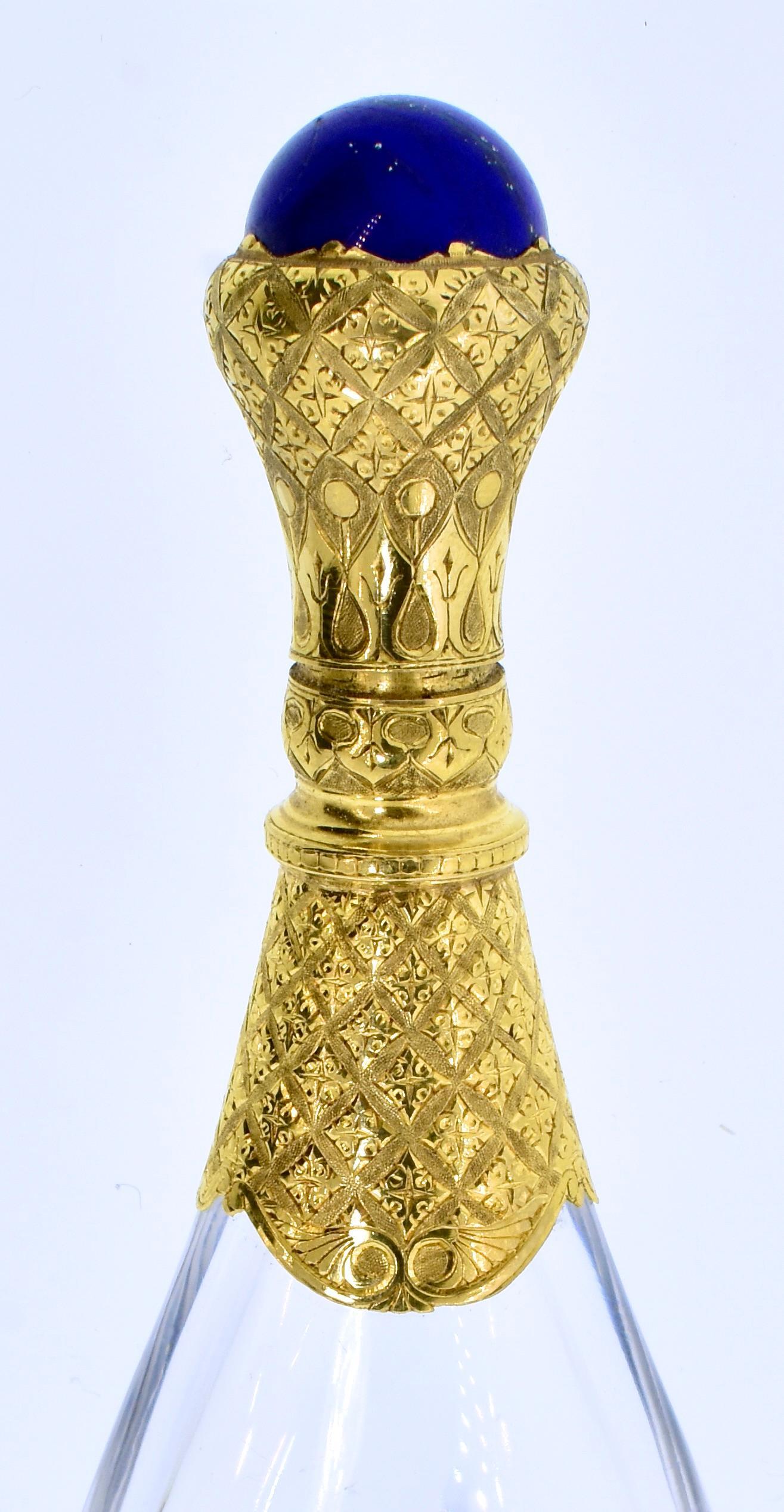 Ancienne bouteille de parfum en cristal de roche, Lapis et 18K, Auguste Fraumont, 1850 en vente 11