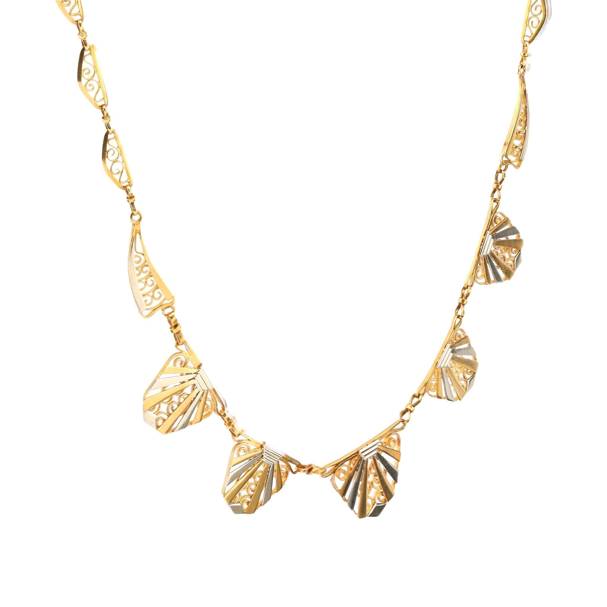 Victorian Antique French 18k yellow gold chain necklace