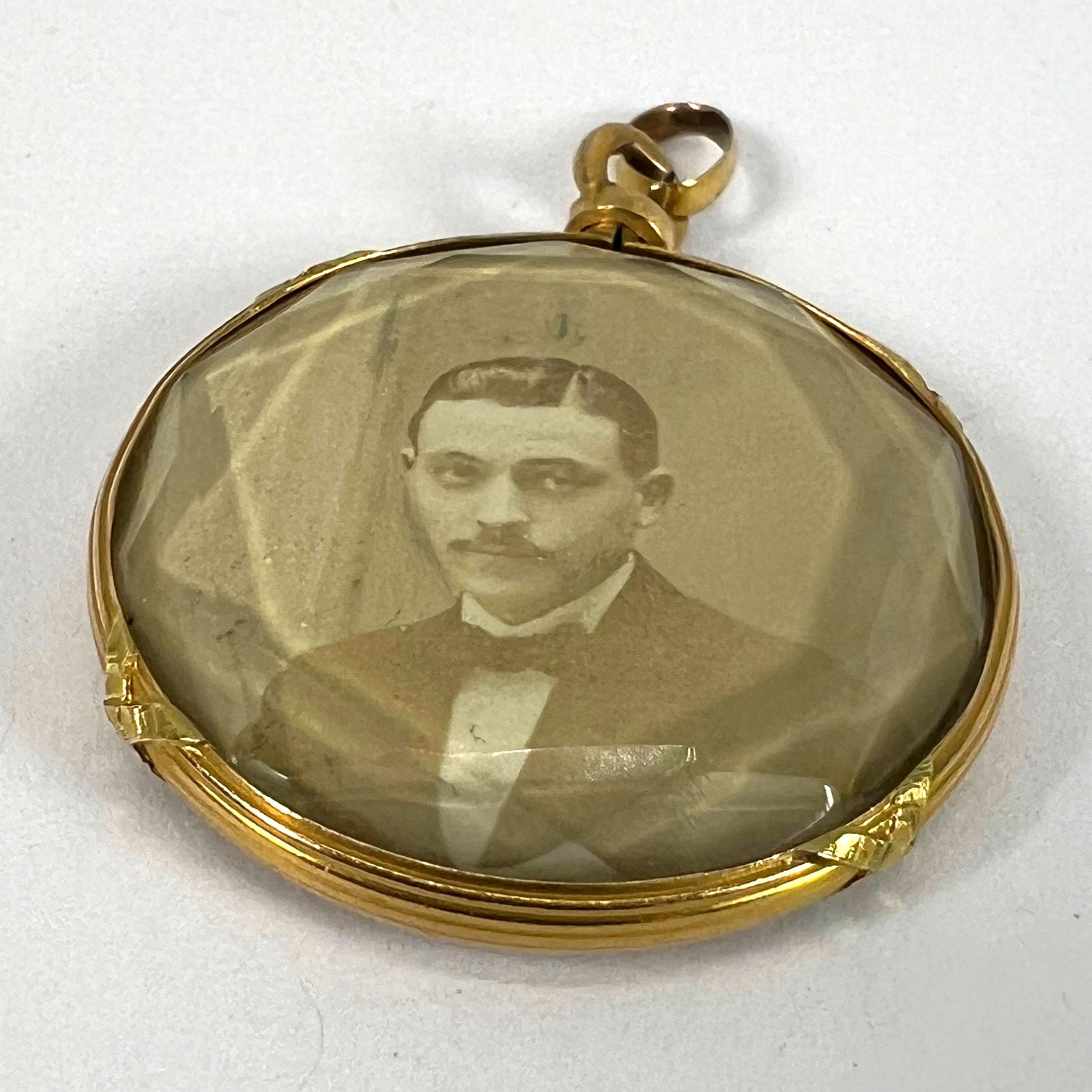 Pendentif photo en verre facetté Antique French en or jaune 18K en vente 10