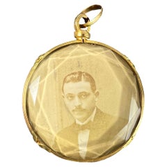 Antique French 18K Yellow Gold Faceted Glass Photo Pendant Locket