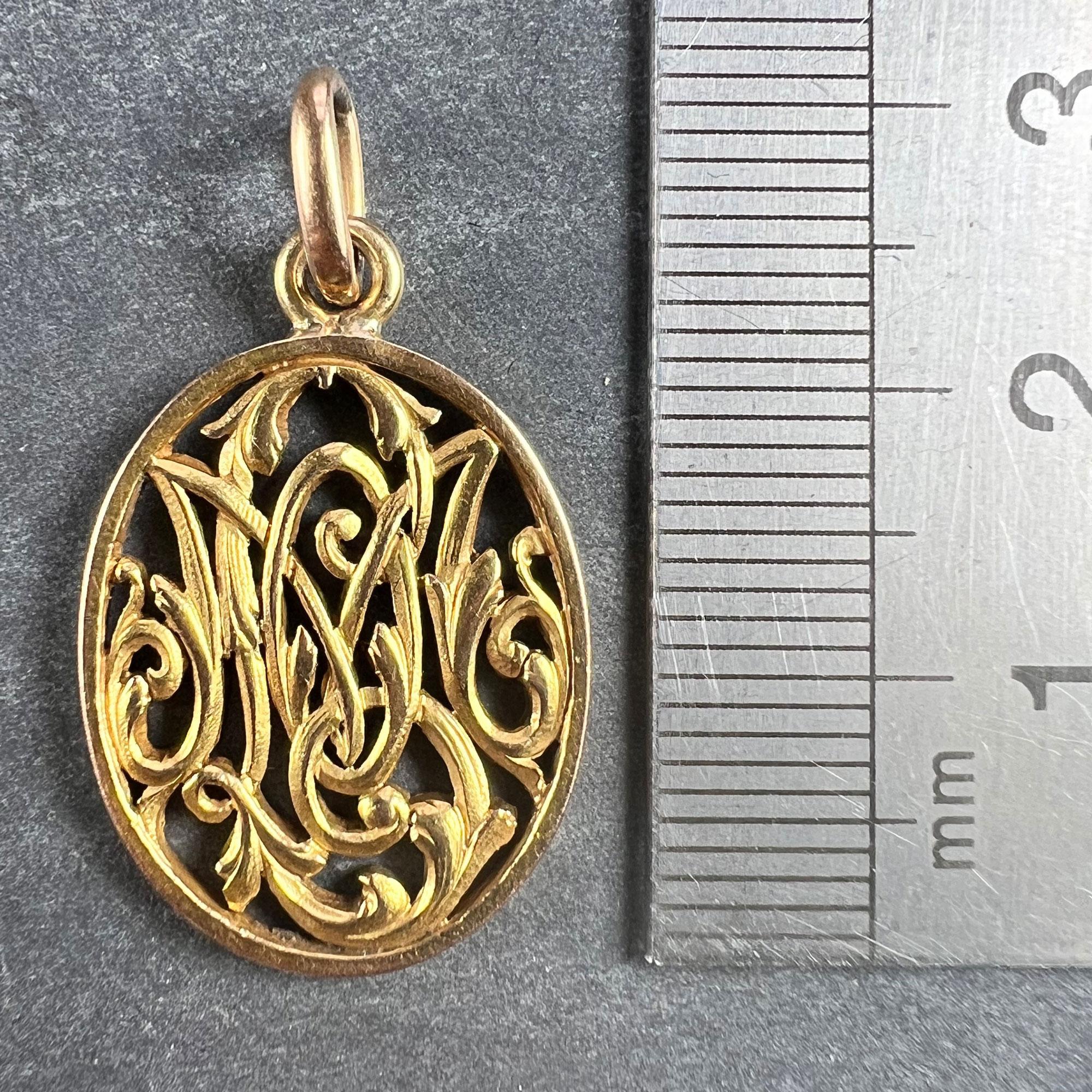 Pendentif breloque français ancien OM/MO en or jaune 18 carats avec initiales monogrammes en vente 6